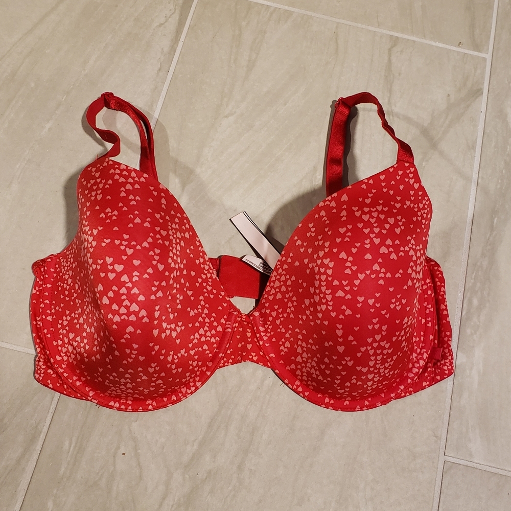 NWOT Rare Find Victoria's Secret Lined Demi Bra